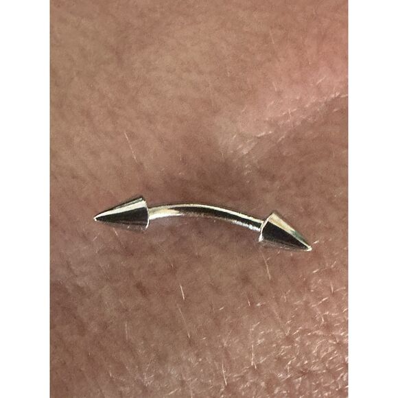 14K Solid White Gold 8 Mm 16 Gauge Spike Cone Curved Barbell Piercing Earring - Picture 2 of 4